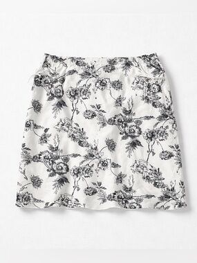 Vintage White & Black Floral A-Line Skirt – Bow Detail Pockets (Size 26)